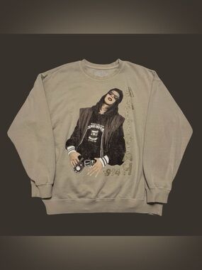 Retro Graohic Aliyah Sweatshirt